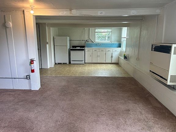 3rd image of 116 W Cliff Dr #3