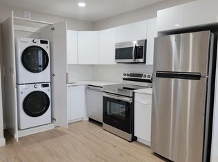 Cottage Cove, Miami, FL 33179