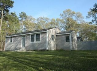 23 Highview Ave, Mashpee, MA 02649