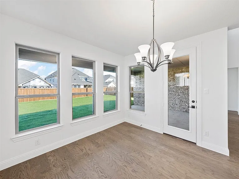 4280 Mill Pond Dr — Photo 17