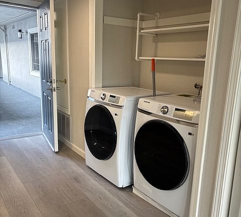 5th image of 90 Athol Ave APT 2D