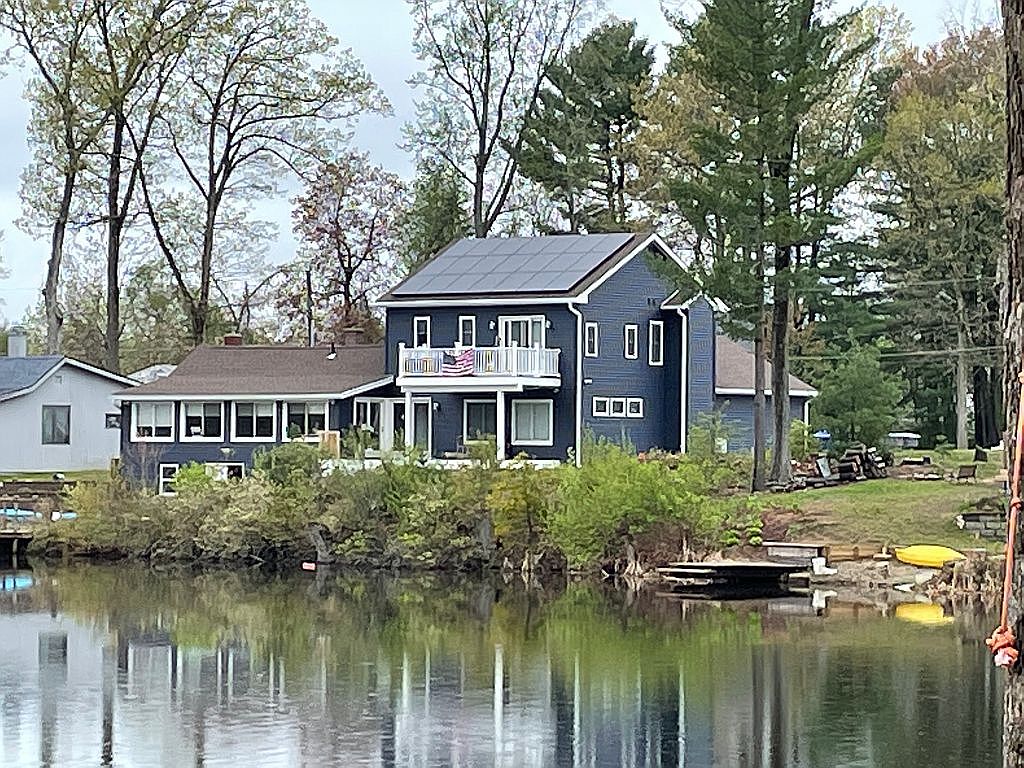 44 Lake Dr, Enfield, CT 06082 Zillow