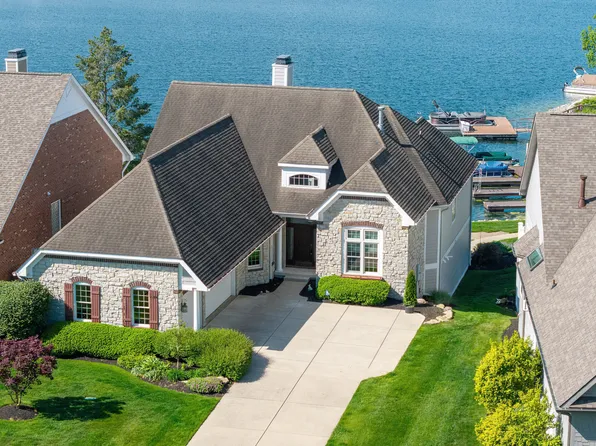 11065 Spice Ln, Fishers, IN 46037