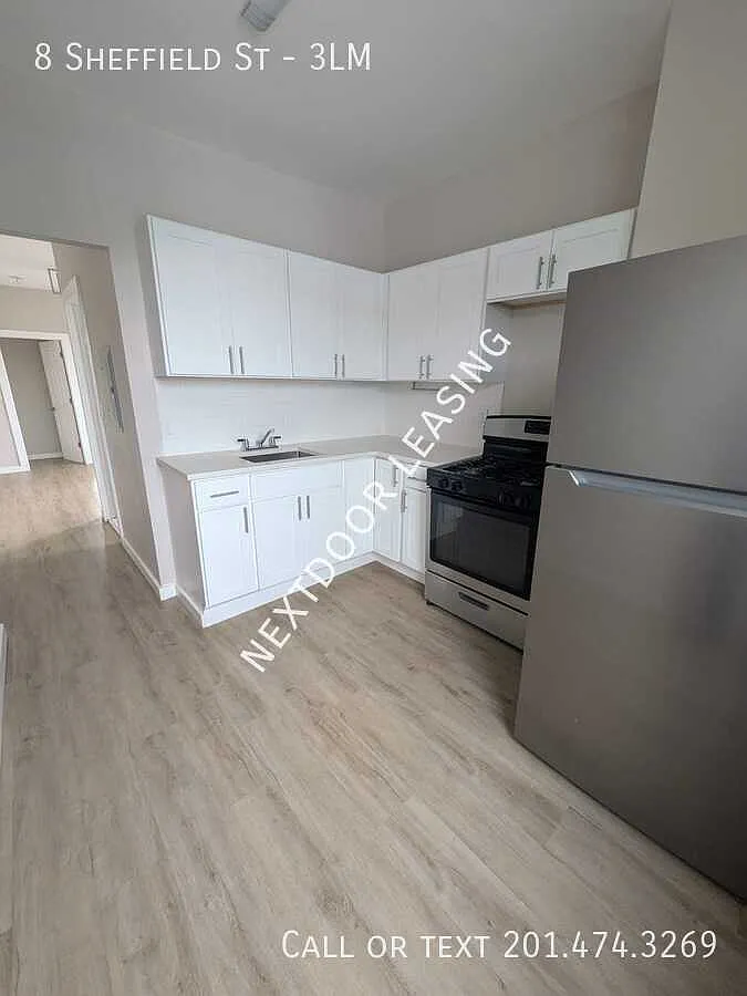 8 Sheffield St — Photo 2