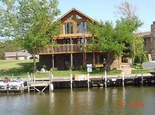15749 Furman Rd, Spirit Lake, IA 51360