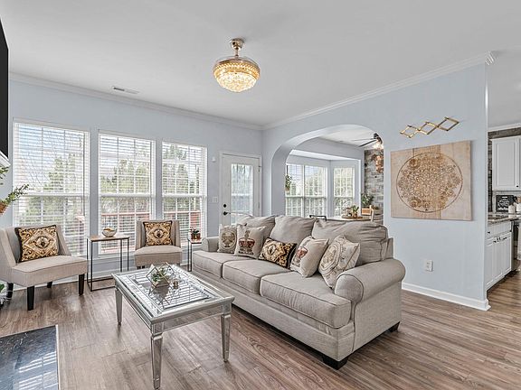 4th image of 5509 Creekdale Cir