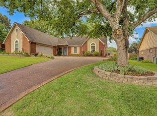 8401 Overcup Oaks Dr, Cordova, TN 38018