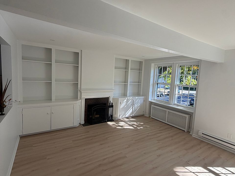 1st image of 15 Purchase St APT B2
