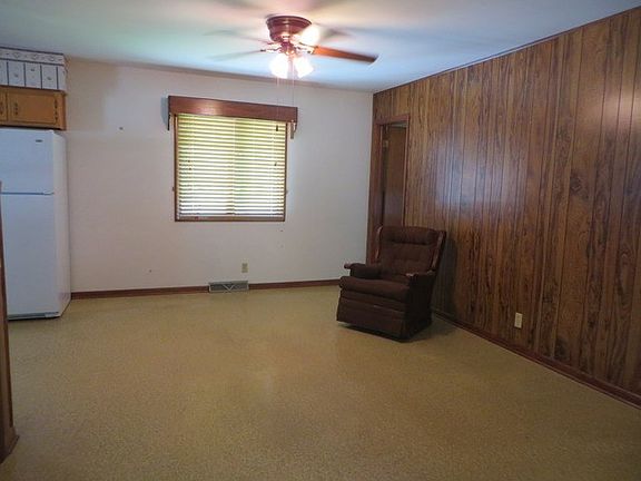 3rd image of 8822 E South Shore Dr