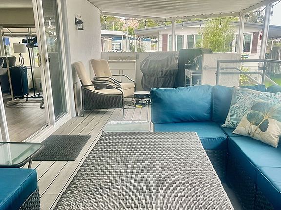 4th image of 273 Revere Way