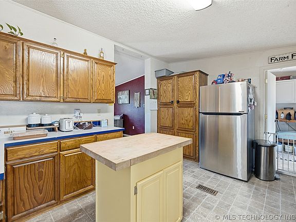 5th image of 1361 S 281st East Ave