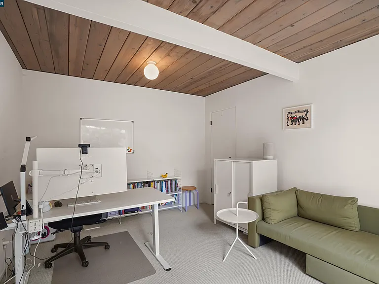 8021 Shay Dr — Photo 40