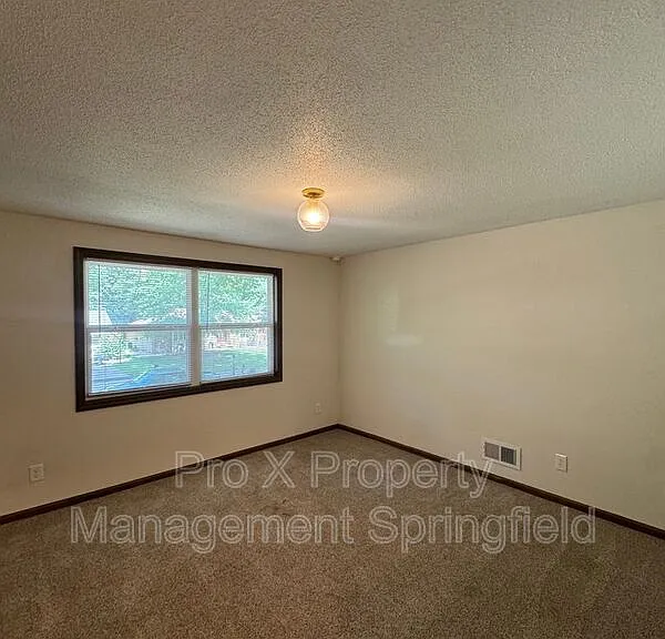 3332 S Southlyn Pl — Photo 23