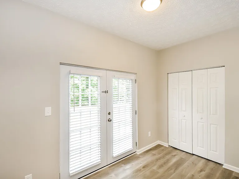 7050 Silver Bend Overlook — Photo 6