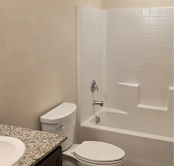 4534 Dover Straight St — Photo 16