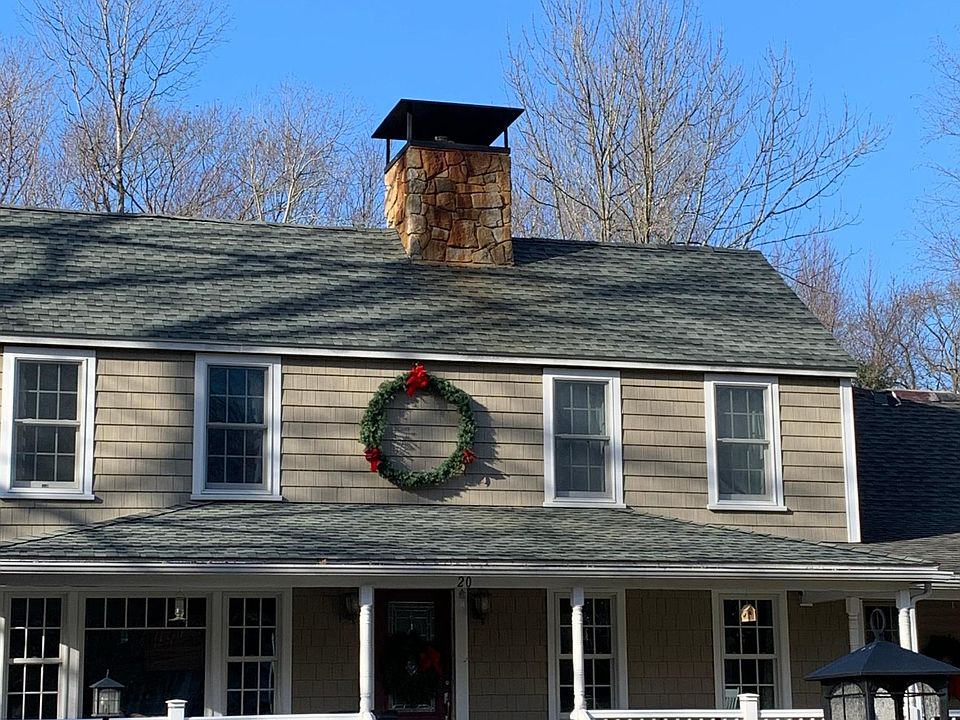 Front of main house, In-law just to the right has own front porch entire width of house