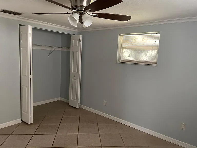 6715 Parkside Dr — Photo 11