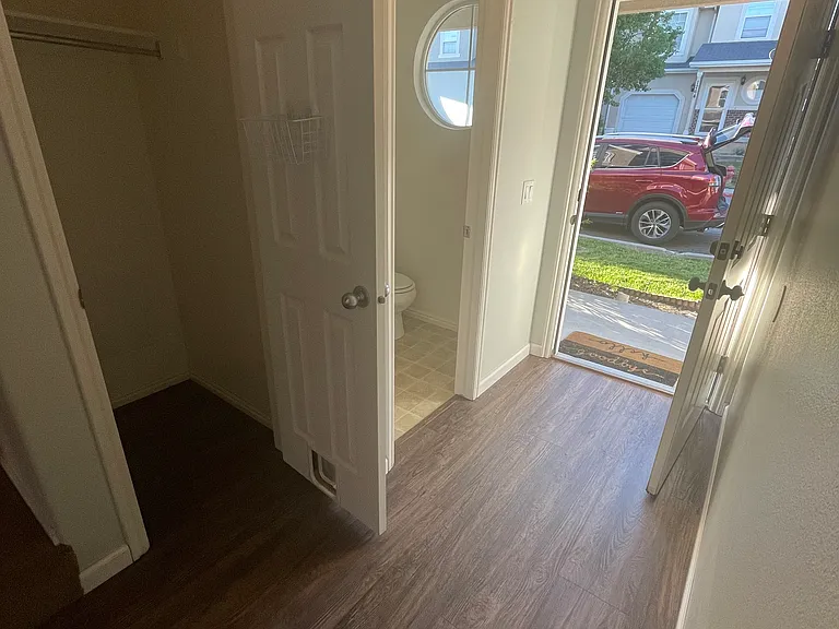 1261 W Bridalwood Loop — Photo 4
