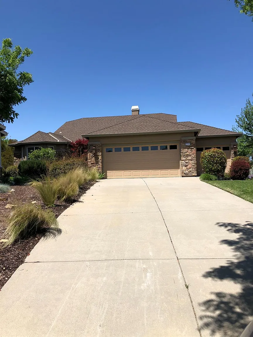 214 Quail Meadow Ct photo 1