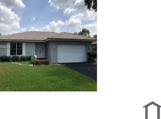 8879 NW 3rd Pl #1, Pompano Beach, FL 33071