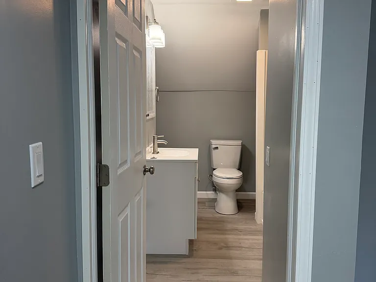 334 Franklin St #3 — Photo 2