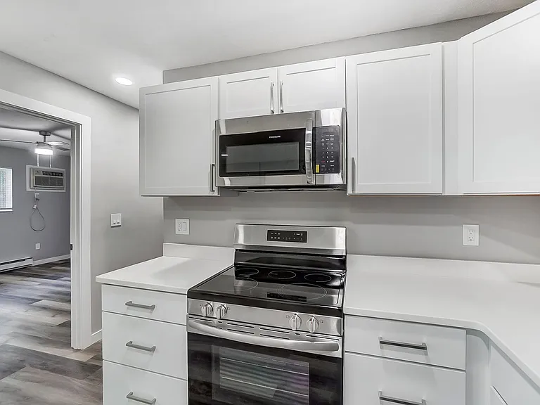 Cascade Ridge — Photo 19