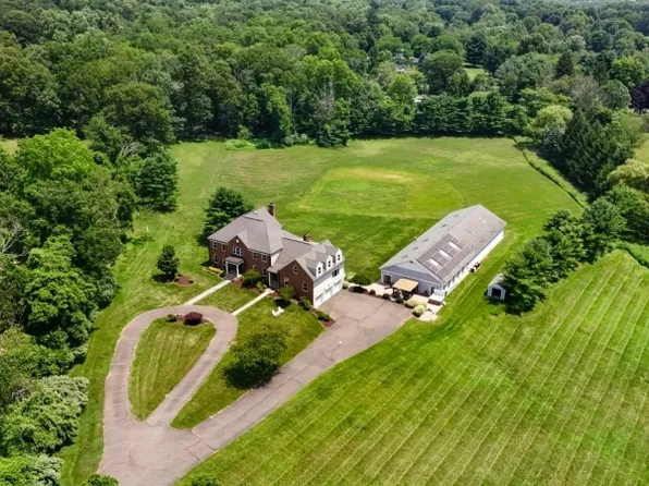 11 Beavers Rd, Tewksbury Twp., NJ 07830