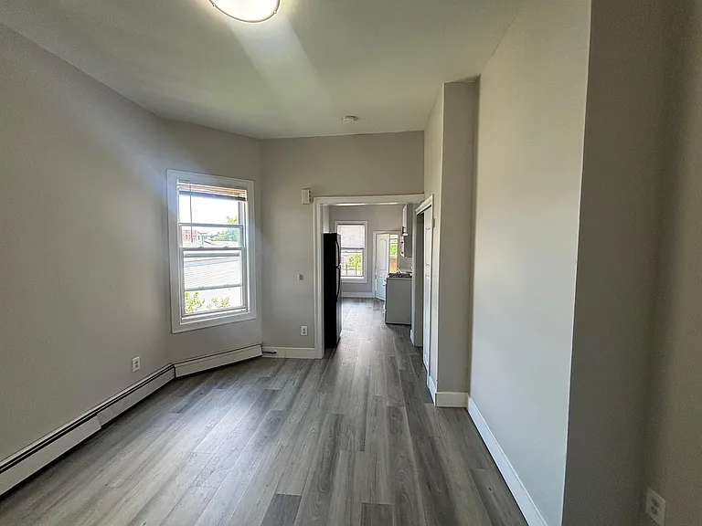 95 Beacon Ave #9E — Photo 4