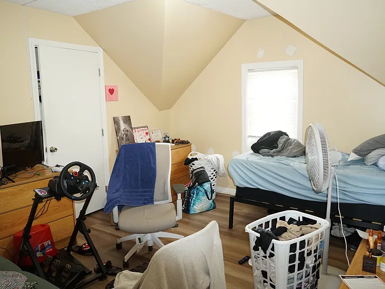 170 Middleboro Ave #3 — Photo 12