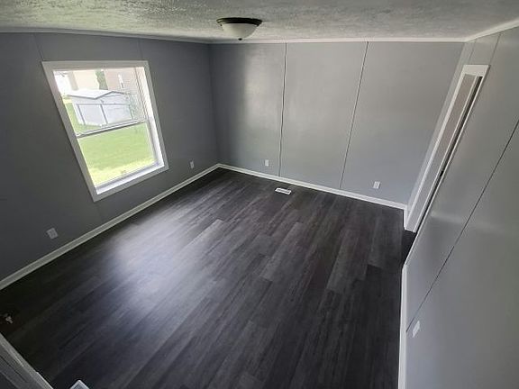 3rd image of 261 Bunting Ln #261