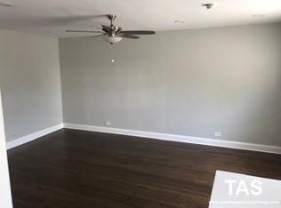 7355 N Sheridan Rd APT 2S, Chicago, IL 60626