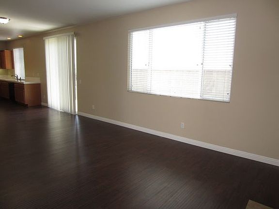 4th image of 29853 Rock Rose Ct