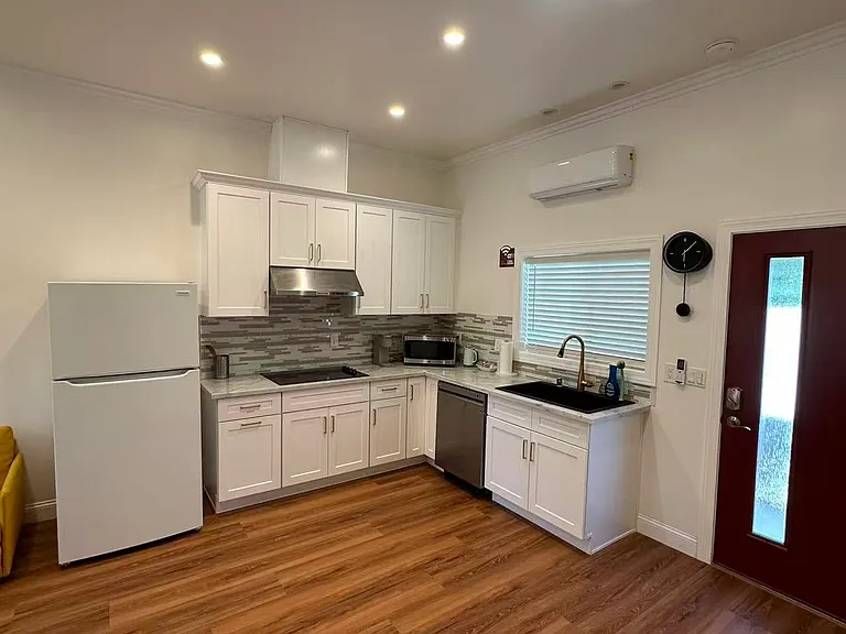 329 S Electric Ave #331-C — Photo 10