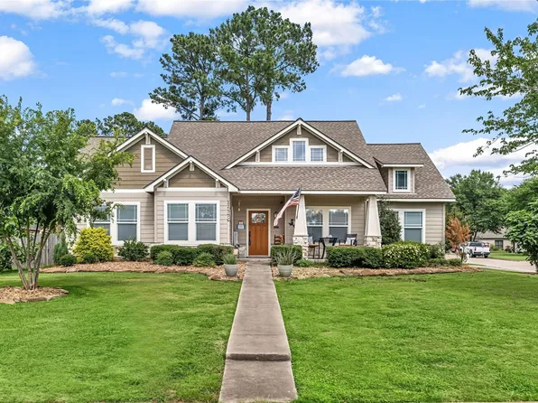 12596 Point Aquarius Blvd, Willis, TX 77318