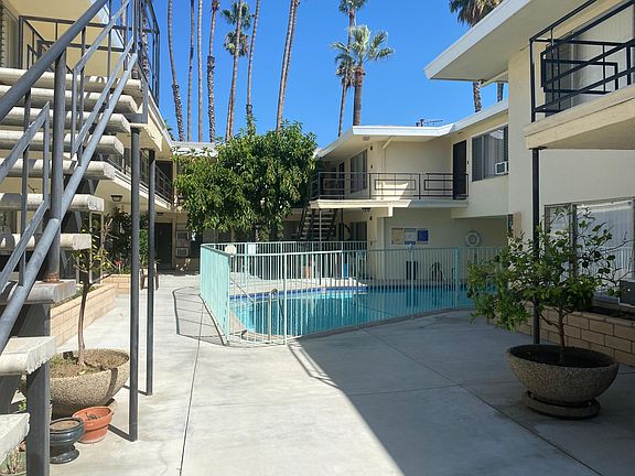 2nd image of 1847 N Kingsley Dr APT 3