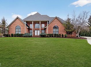 301 Edgewood Pl W, Anderson, IN 46011