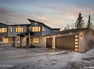 6645 Rockridge Dr, Anchorage, AK 99516