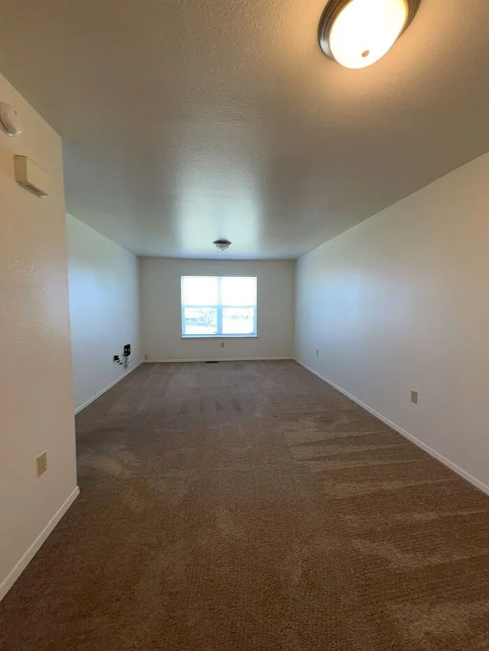 2 bed, 1.5 bath, 1066 sqft, $1,494 — Photo 1
