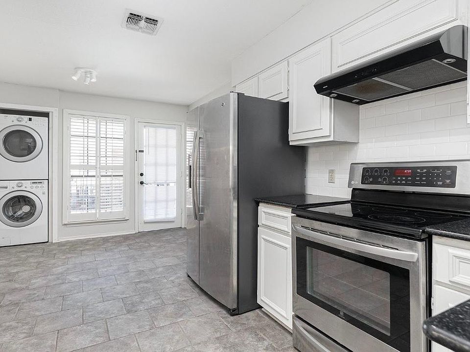 1st image of 7815 Broadway St APT 206