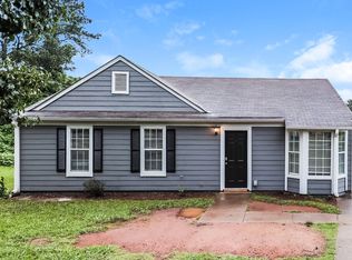 4252 Catalpa Ct, Ellenwood, GA 30294