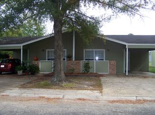 2228B Woodridge Ln, Florence, SC 29501