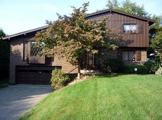 13 Oakwood Sq, Pittsburgh, PA
