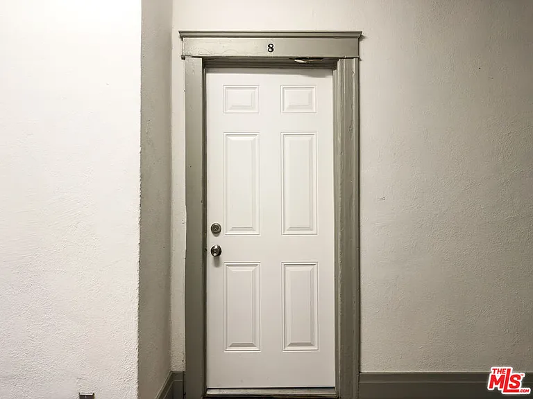 908 S Normandie Ave #8 — Photo 10