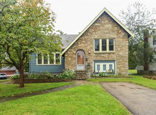 7609 Seward Ave, Cincinnati, OH 45231