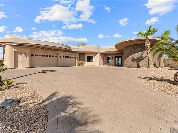 4th image of 2695 Castaway Dr