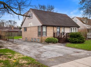 15607 Rose Dr, South Holland, IL 60473