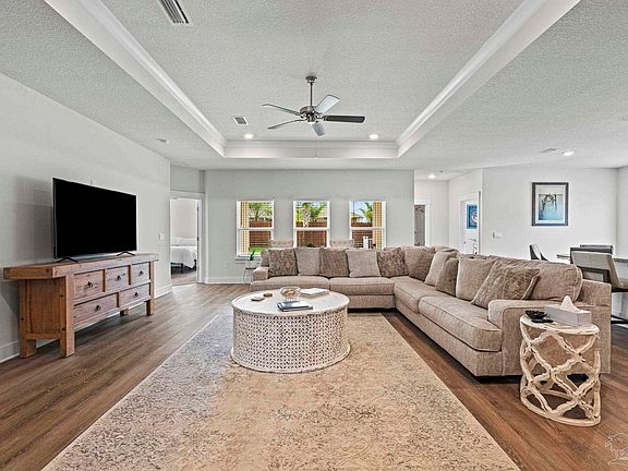 2nd image of 3416 Southwind Dr