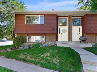 2598 E Canterbury Ln, Cottonwood Heights, UT 84121