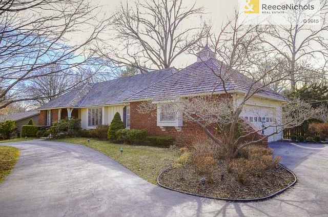1st image of 8304 Rosewood Dr