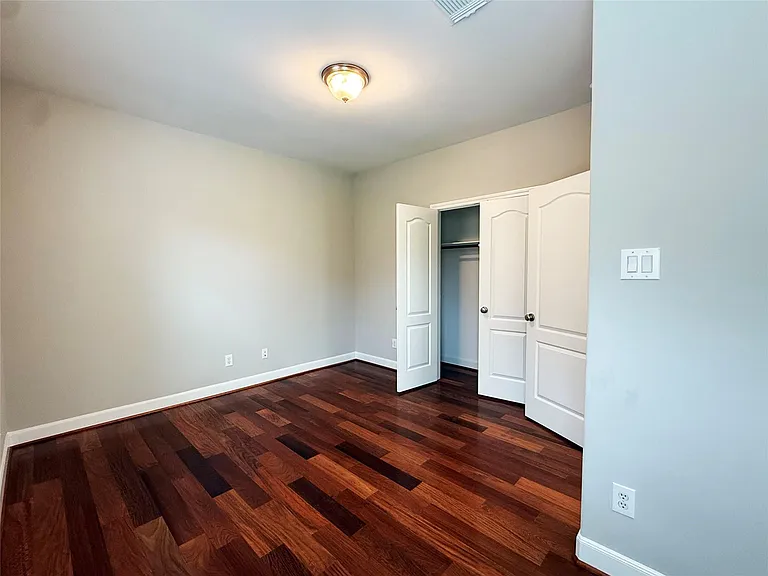 5619 Riverstone Crossing Dr — Photo 16
